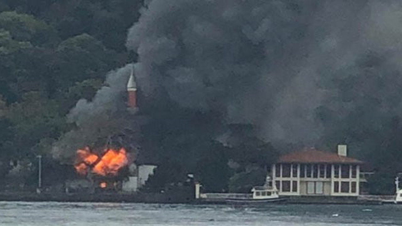 Tarihi Vaniköy Cami’nin nasıl alev alev yandığı ortaya çıktı. İtfaiye raporu açıklandı