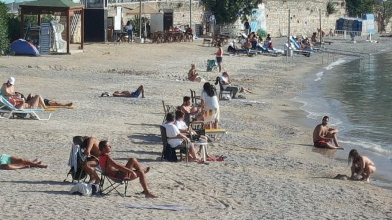 Bodrum'da Kasım ayında denize giren isim tanıdık çıktı