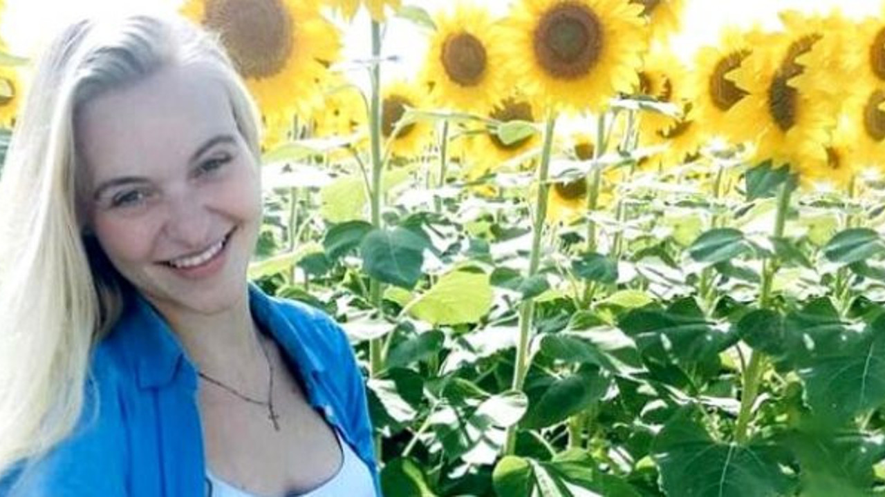 Kadın öğretmeni ağlatan ceza. 14 yaşındaki öğrencisiyle ilişkiye girmişti