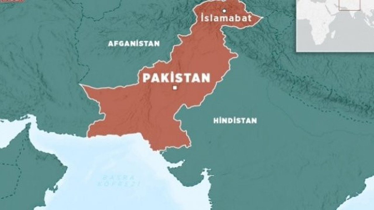 Pakistan'da facia, düğün evinin çatısı çöktü 8 kişi öldü