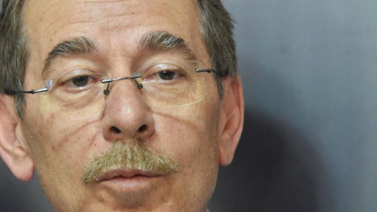 Murat Ağırel’e beraat ettiği davadan tekrar dava açılmıştı! Abdüllatif Şener bu kararın ardından hükümeti topa tuttu