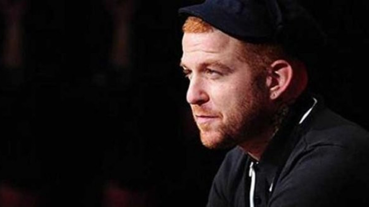 Athena Gökhan alınan yasaklara böyle isyan etti, bakın neler yazdı neler