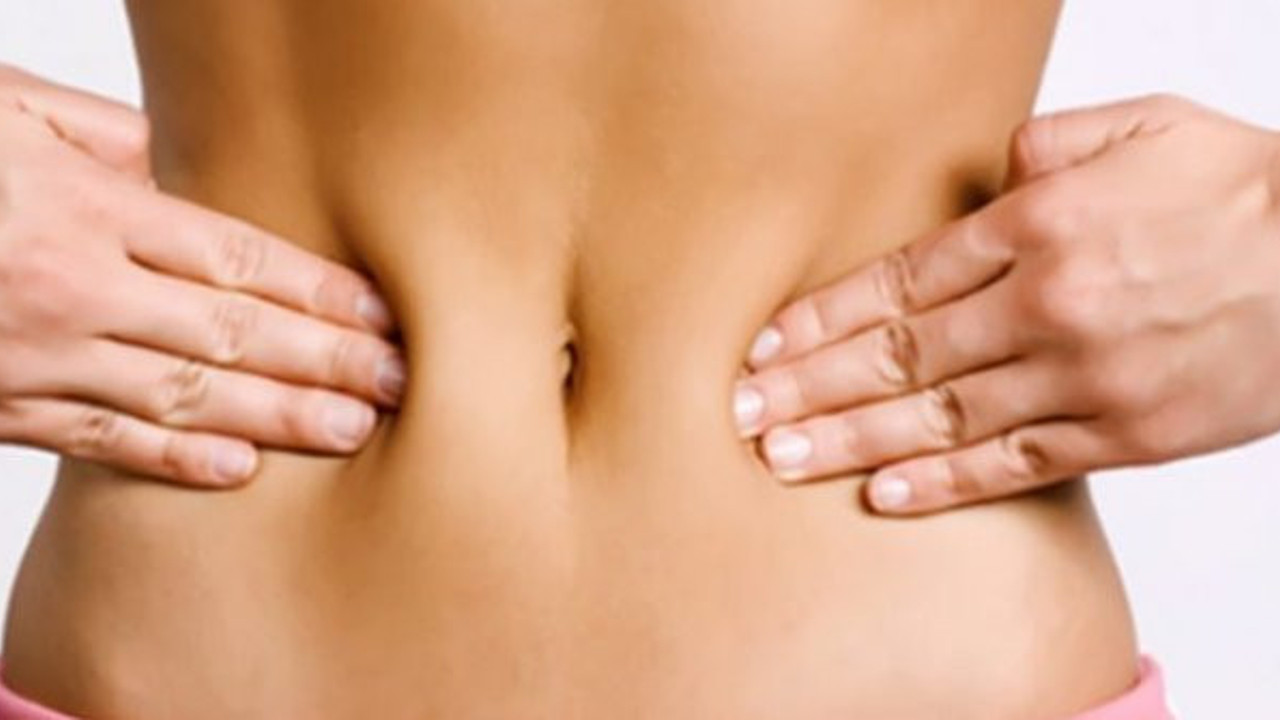 Göbek yağlarını eriten kasları çelik gibi yapan en etkili 5 içecek