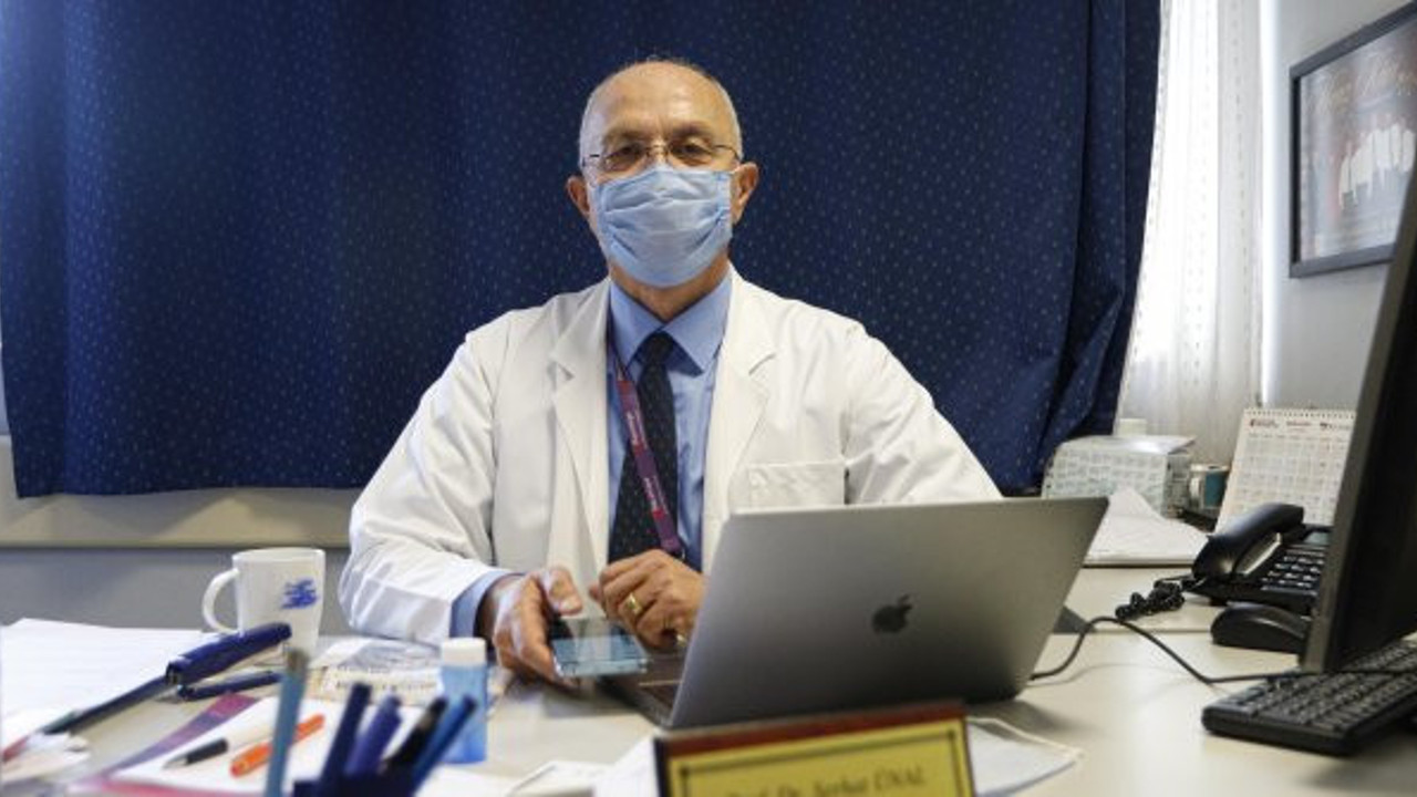 Bilim Kurulu Üyesi korona salgınının bitmesi için tek şartı açıkladı: Bu olursa maskeler çıkacak