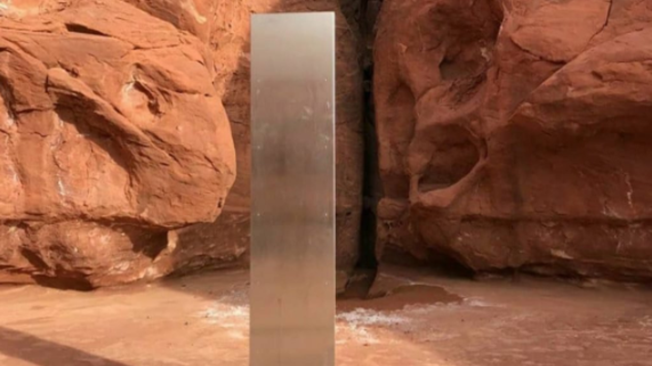 Issız arazideki gizemli cisim uzmanların kafasını karıştırdı. Helikopter pilotu fark etti