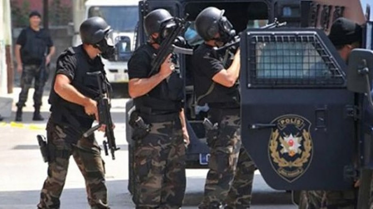 İstanbul'da 3 ay iz süren polis ev bastı