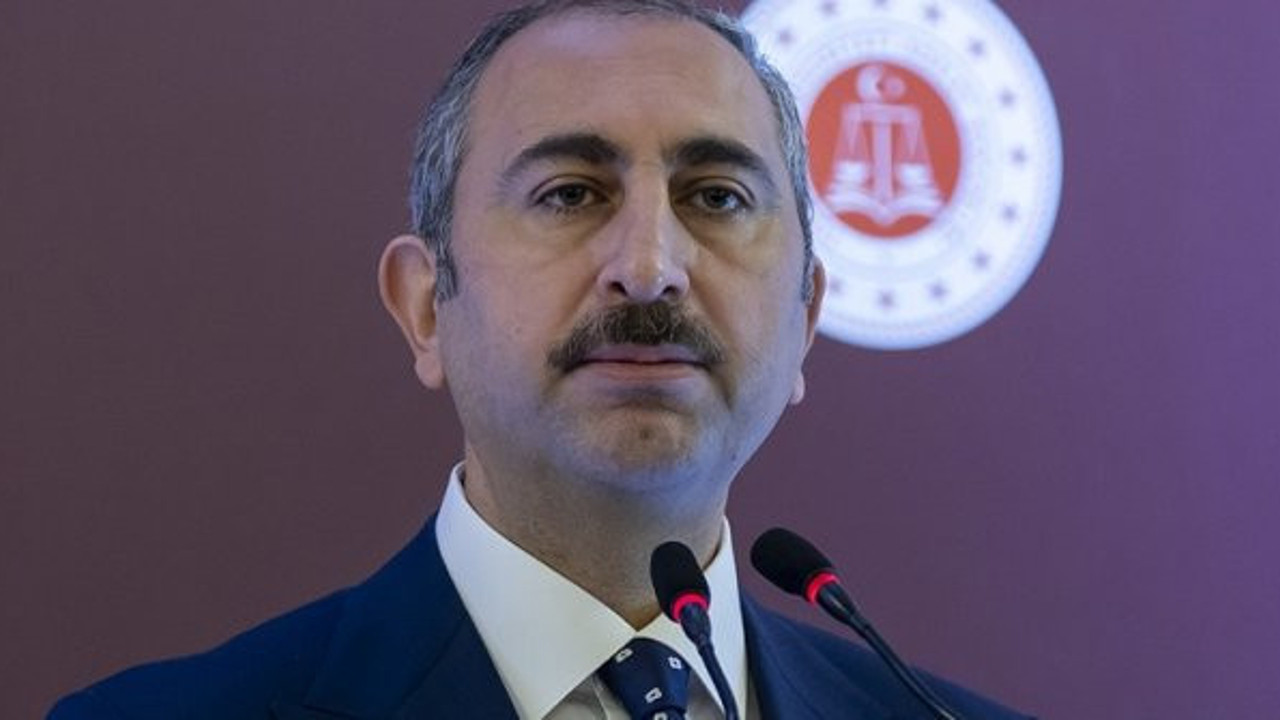 Bakan Gül'den Akıncı Üssü davası mesajı
