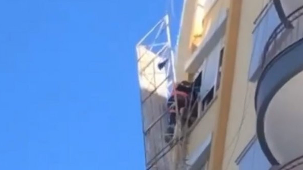 24 metrede yaşama tutundular