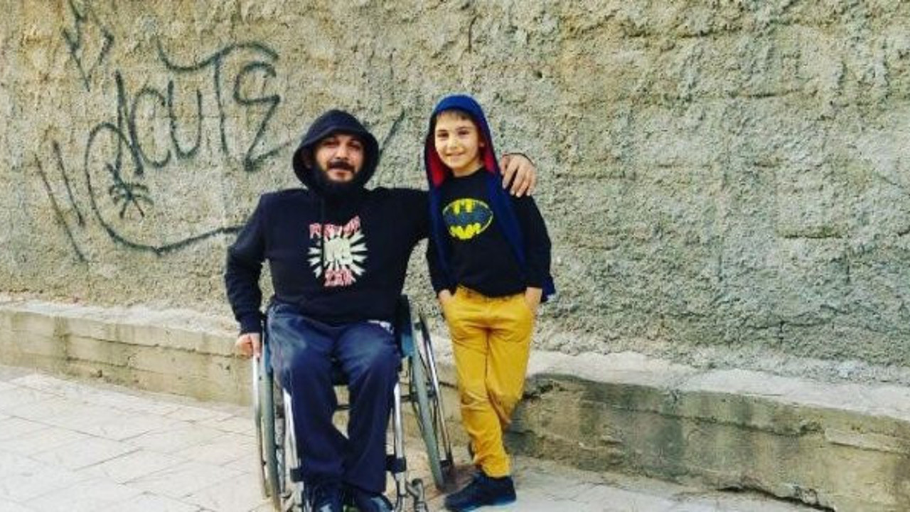 Bunu yazan ODTÜ’de araştırma görevlisi! Engelli vatandaşın fotoğrafına sosyal medyayı ayağa kaldıran yorum