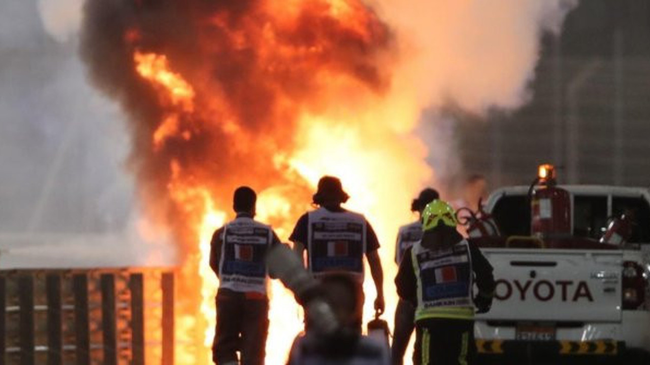 Formula 1'de feci kaza! Grossjean'in arabası alev topuna döndü