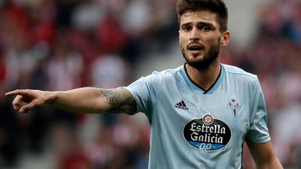 Milli futbolcumuz Okay Yokuşlu kızardı