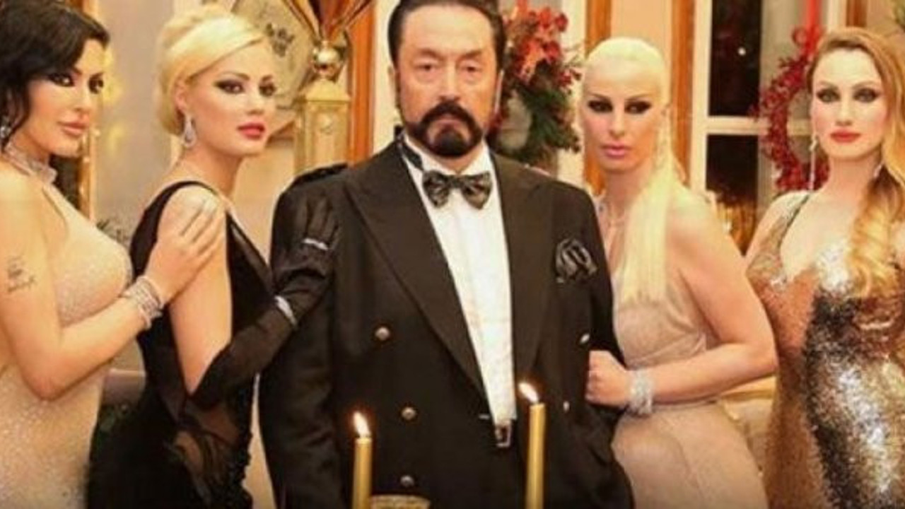 Ünlü oyuncu Seda Tosun bir zamanlar kediciklerin arasındaymış, Mucize filmiyle ünlenmişti