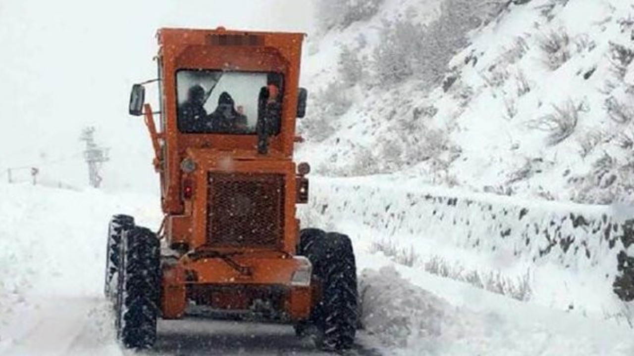 Tunceli'de 58 köye ulaşım kapandı