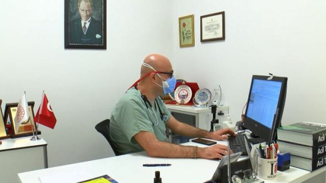 Bilim Kurulu Üyesi Doç. Dr. Kayıpmaz koronanın hedefe oturttuğu yaş grubunu açıkladı. Virüs evlere en çok onlarla giriyor