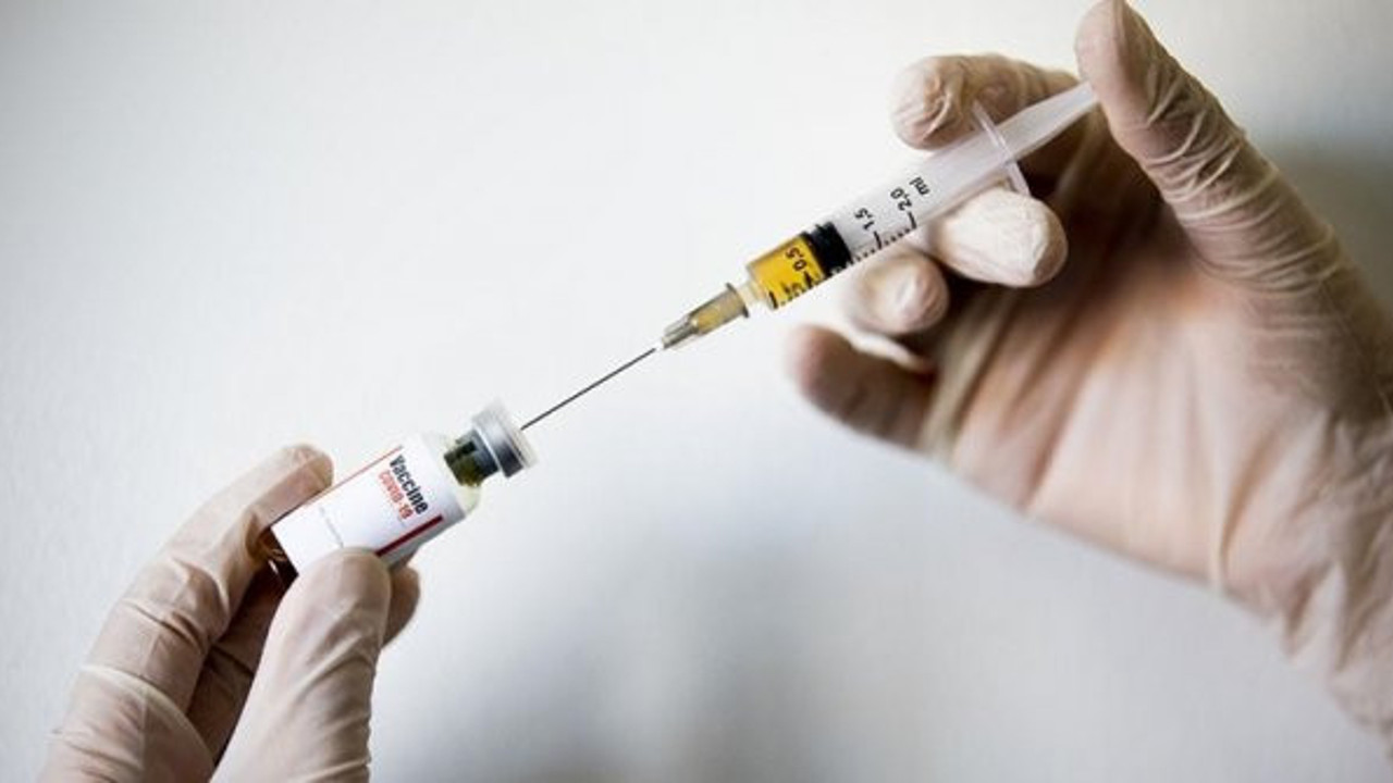 İtalya'da korona aşıları ocak ayından itibaren ücretsiz yapılacak