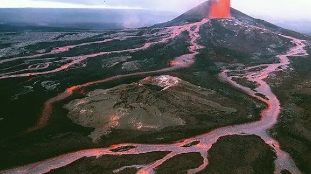 55 milyon yıl önce patlayan yanardağda şaşırtan keşif
