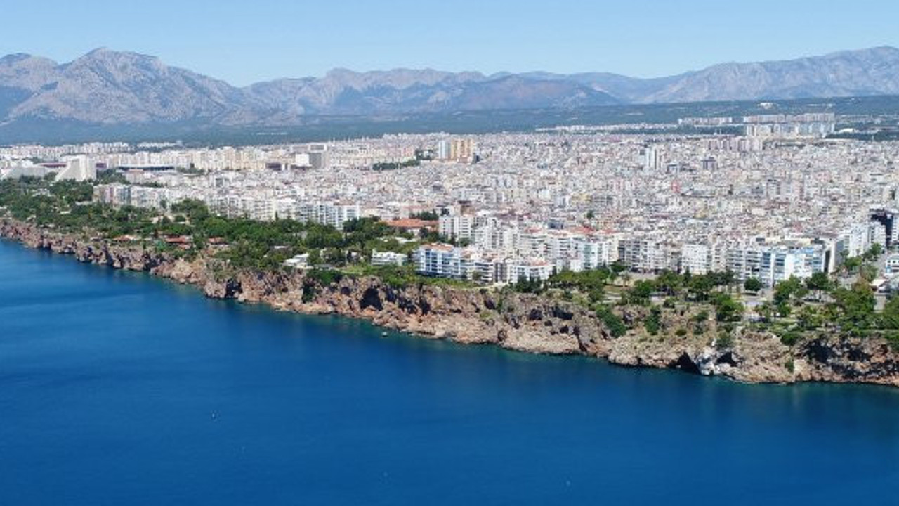 Yeraltındaki gizli tehlikeye dikkat çekti. Jeofizik mühendisi Atakan Yüklü depremle ilgili bilinmeyeni açıkladı