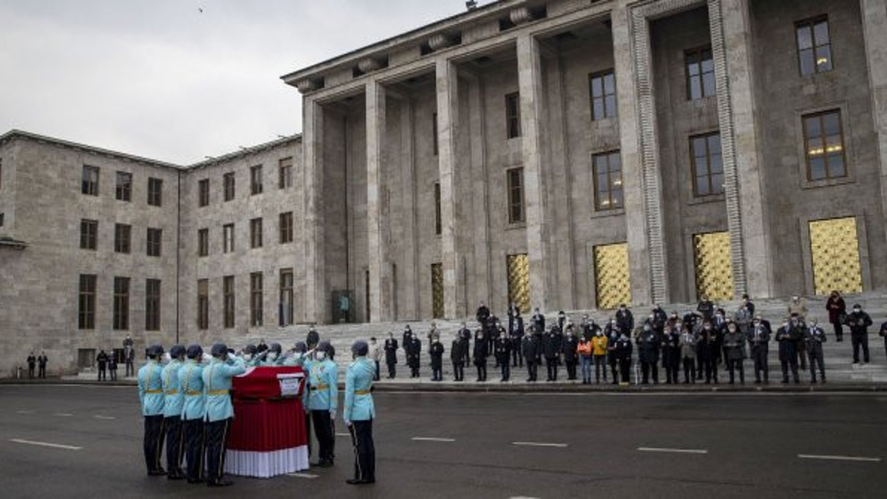 Eski Turizm Bakanı Gürpınar için TBMM'de cenaze töreni