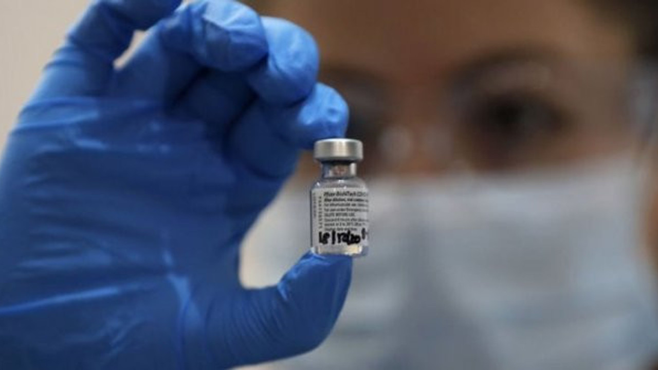 Pfizer aşısıyla ilgili çok önemli uyarı, bu kişiler sakın korona aşısı yaptırmasın