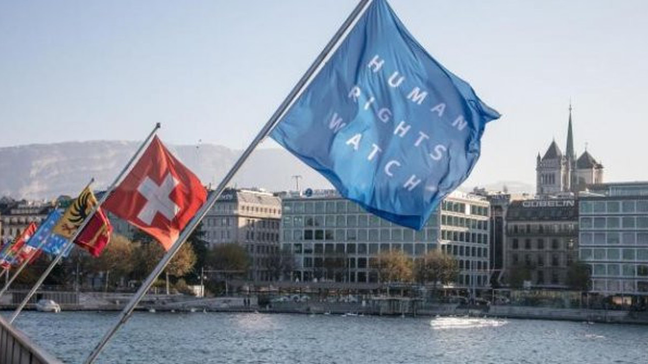 Çin'e Uygur Türkleri suçlaması