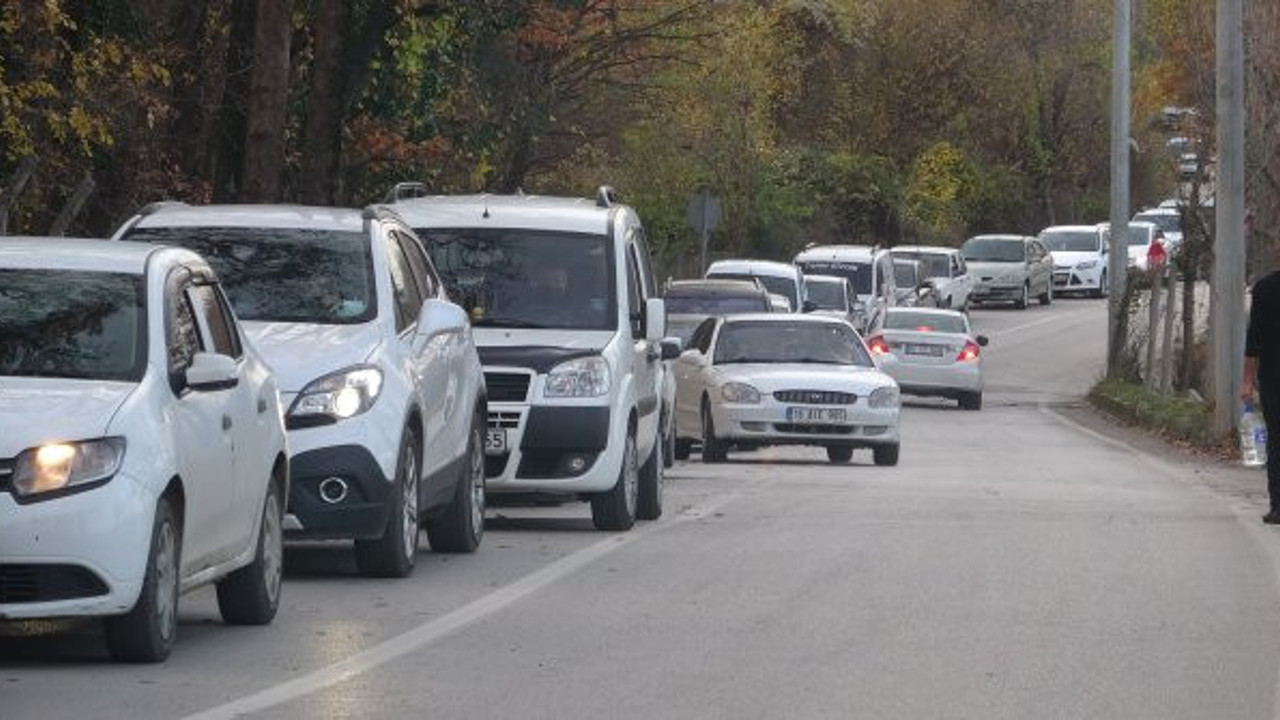 Bursa’da kilometrelerce su kuyruğu oluştu, her yasak öncesi tekrarlanıyor