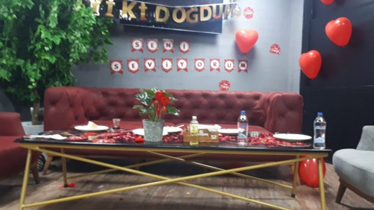 Korona virüs hasta sayılarının pik yaptığı Adana'da doğum günü partisine baskın