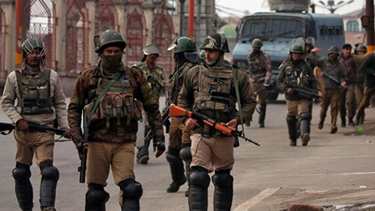 Hindistan’da orduya cephane artırım talimatı, Çin ile sınır gerilimi yaşanıyordu