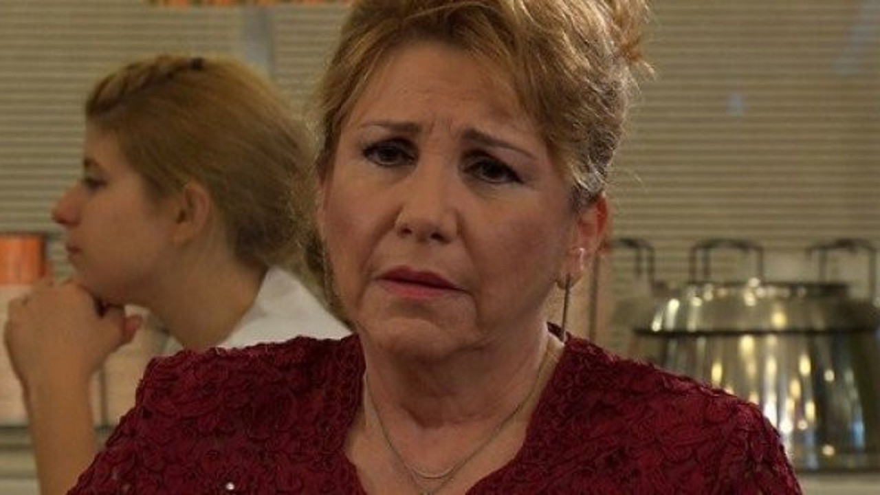 Sihirli Annem'in Perihan teyzesi Gül Onat'tan Acun Ilıcalı'ya tepki