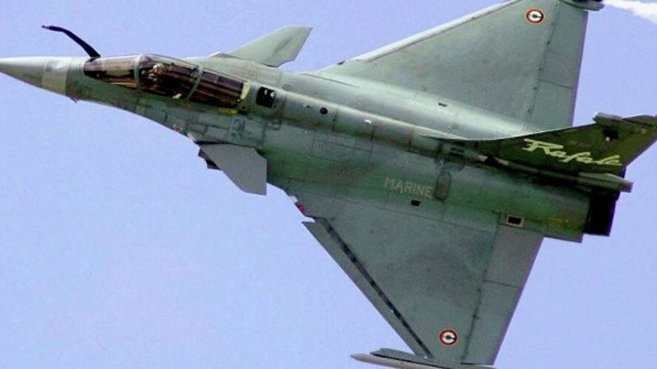 Yunanistan’dan savaşa hazırlanır gibi bütçe. 18 tane de savaş jeti alacaklar