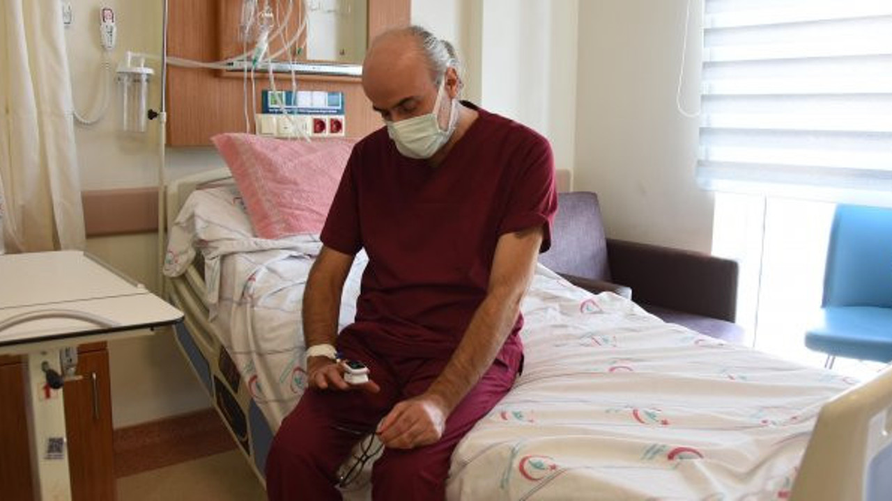 Koronanın bulaştığı nesleri sıraladı. Covid-19'u yenen doktor açıkladı