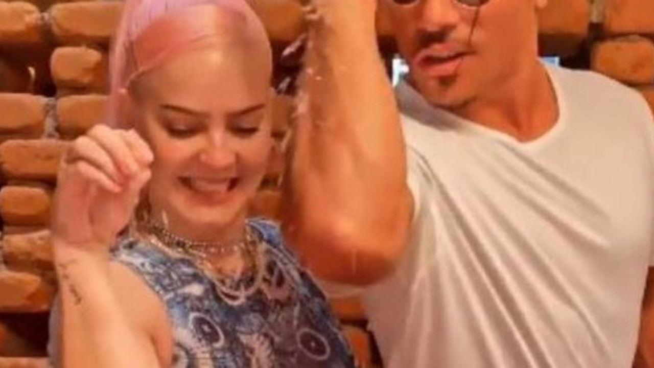 Nusret Anne Marie’yi tanımadı çalışanına sordu, sosyal medya paylaşımı ise kafa karıştırdı