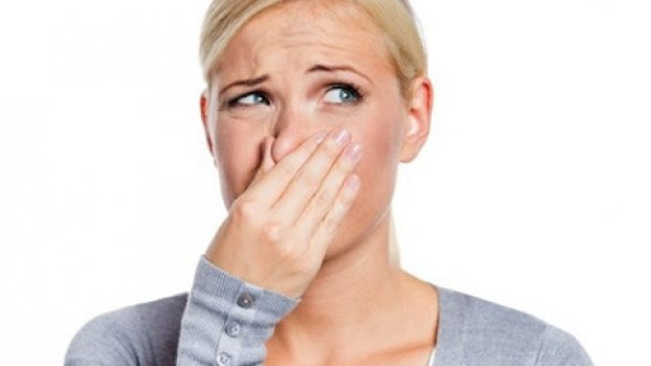 Bakanlıktan koku cezası