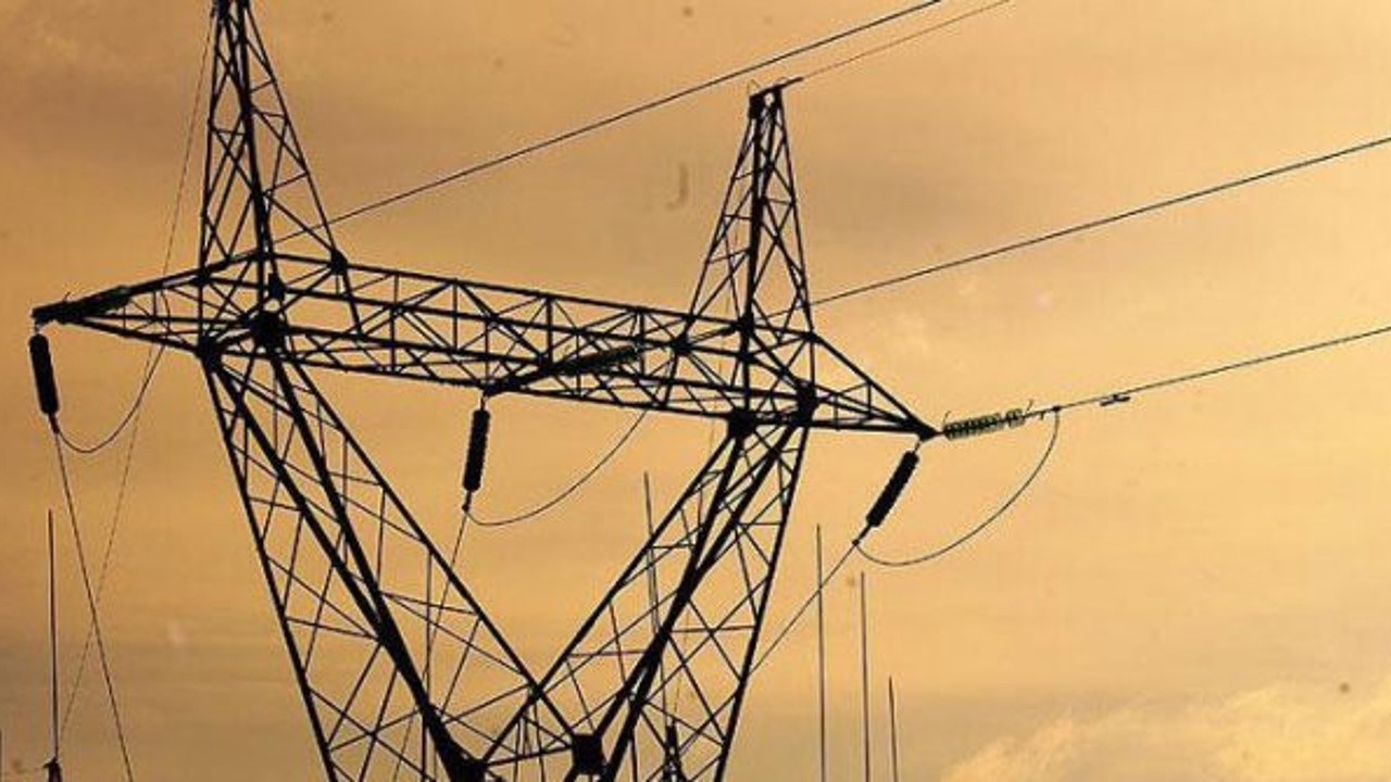 EPDK'dan elektrik borçlarıyla ilgili flaş karar. Bu abonelerin elektriği borcundan dolayı kesilemeyecek