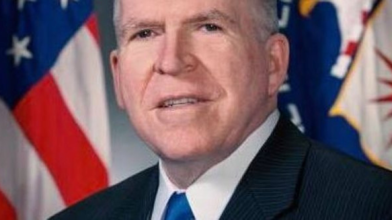 Eski CIA direktöründen flaş uzaylı çıkışı