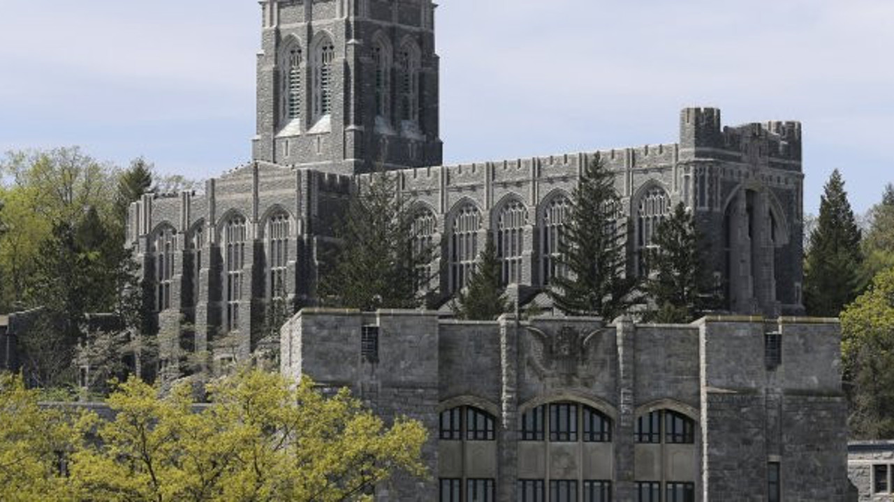 Uzaktan eğitimde kopya skandalı. 44 yıl sonra ABD Harp Okulunda yaşandı