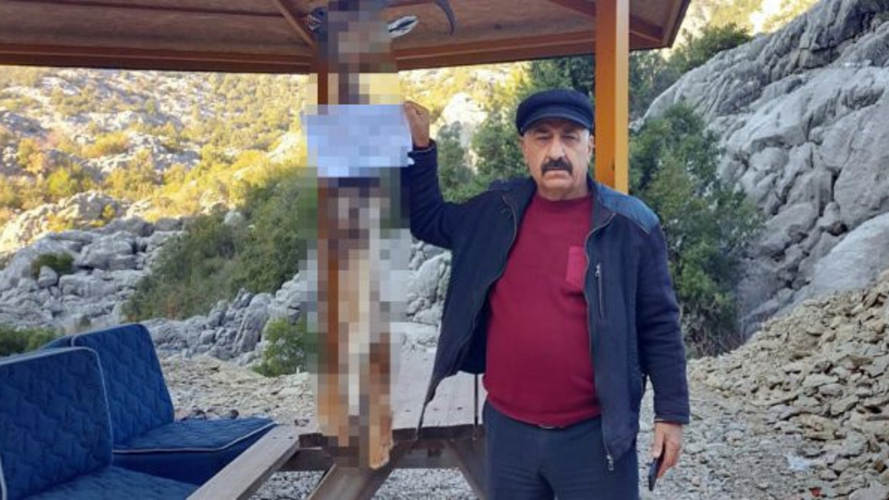 Muhtarı bu sana uyarıdır diyerek tehdit ettiler, çardağın altına da bakın ne astılar