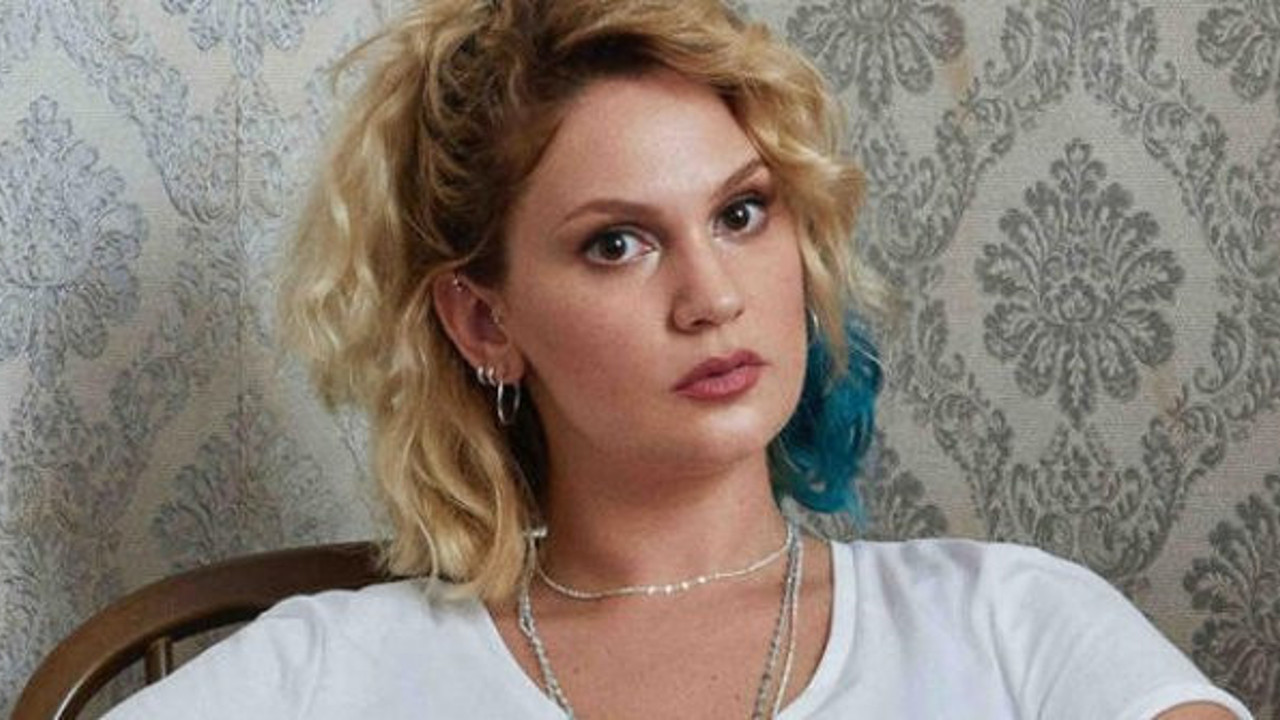 Masumlar Apartmanı’nın İnci’si Farah Zeynep Abdullah isyan etti. Gerçekten artık yeter