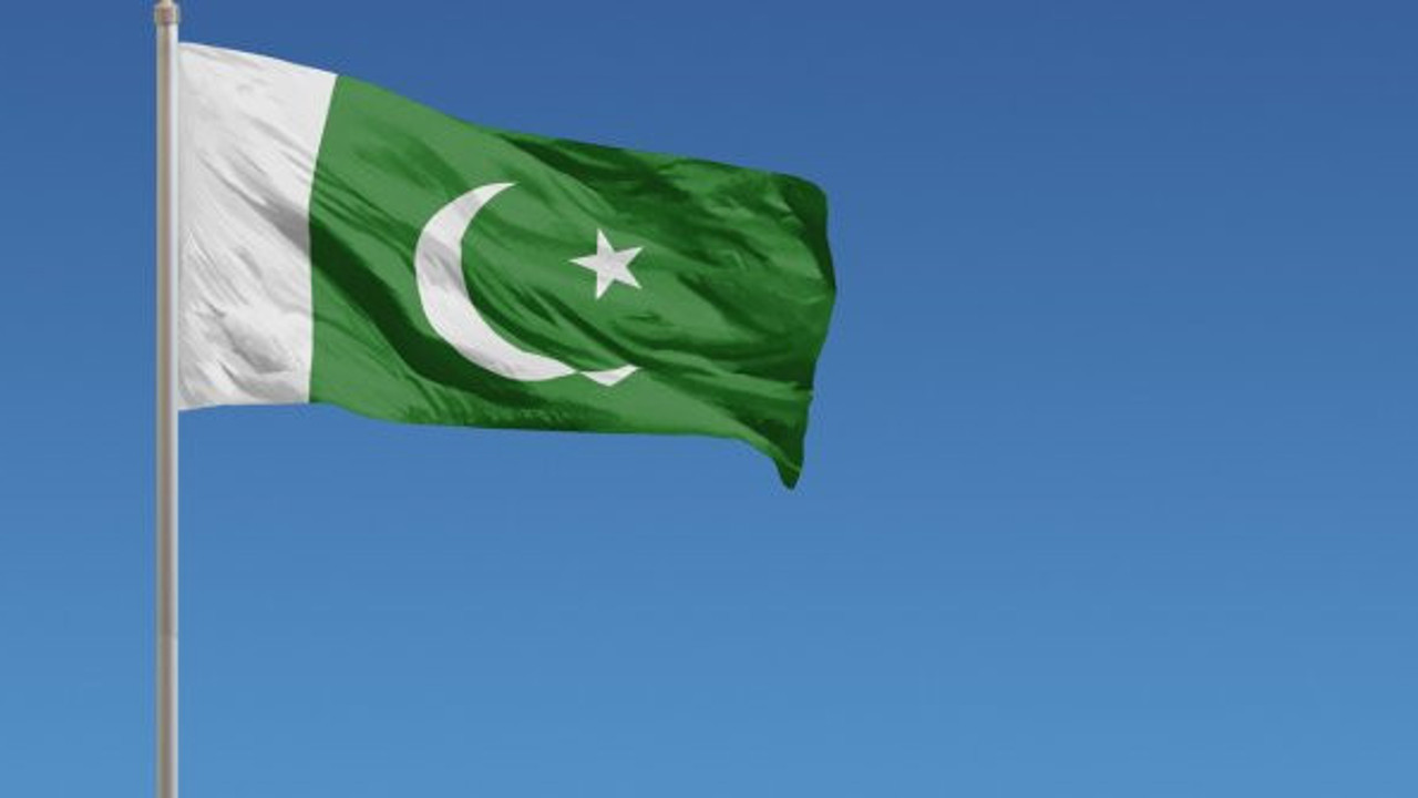 Pakistan'da teröristlerle çatışma: 7 asker hayatını kaybetti