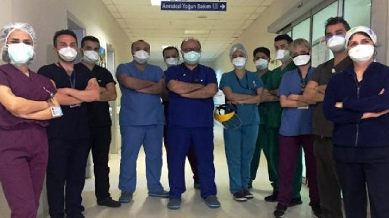 Ve profesör sonunda patladı. Vatan haini ilan etti