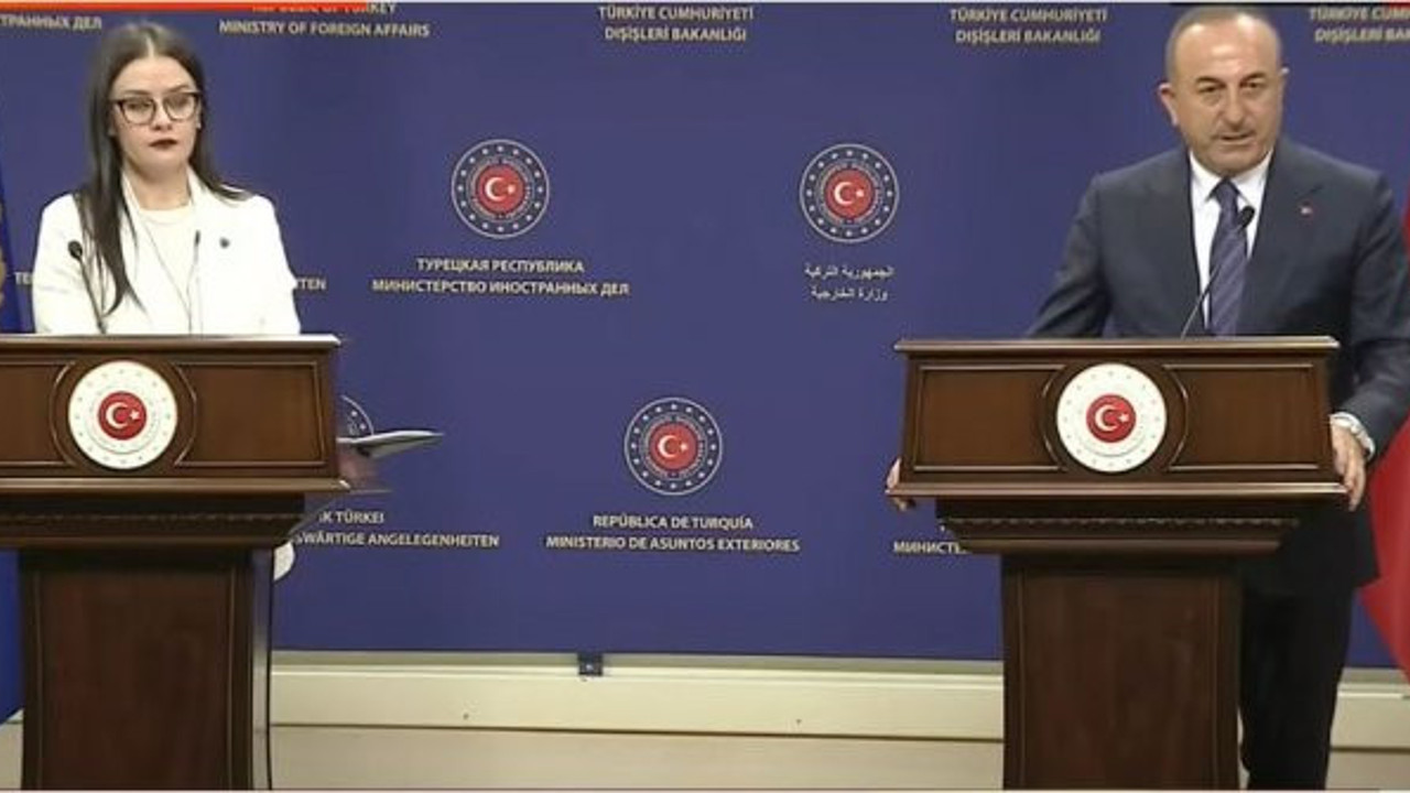 Bakan Çavuşoğlu, Meliza Haradinaj-Stublla ile basın açıklaması düzenledi