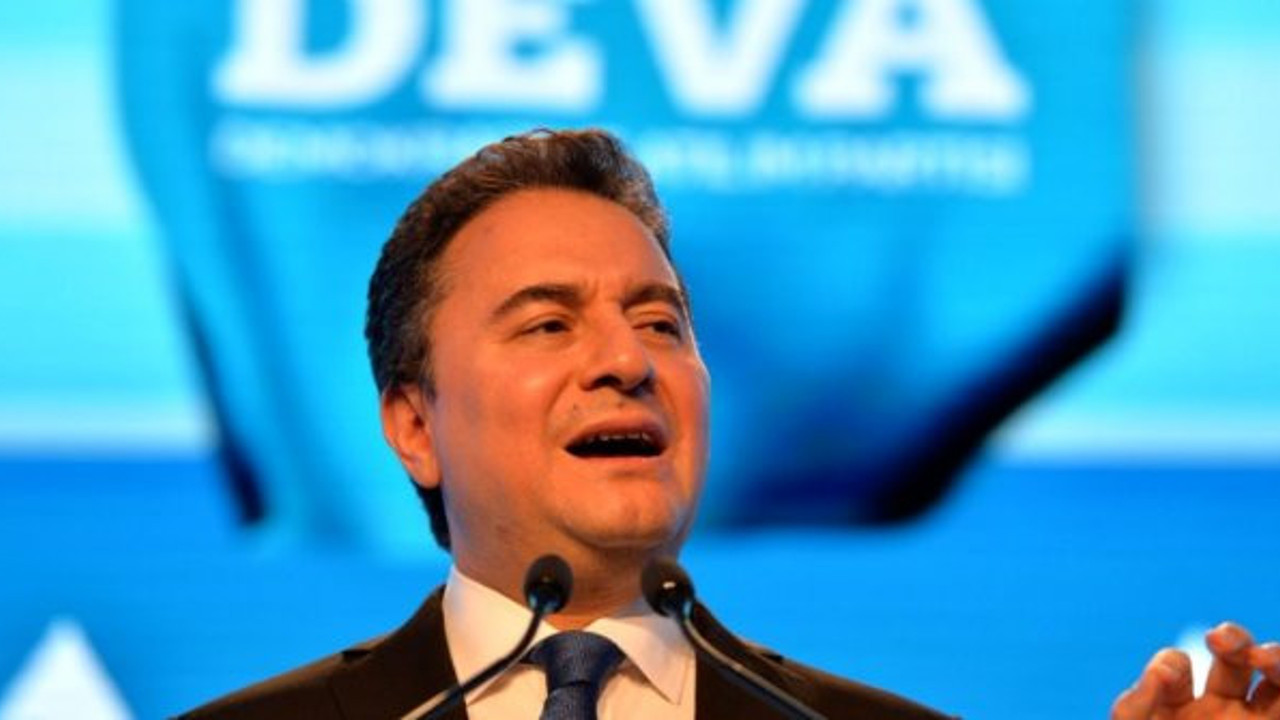 Ali Babacan, yeniden DEVA Partisi Genel Başkanlığı'na seçildi