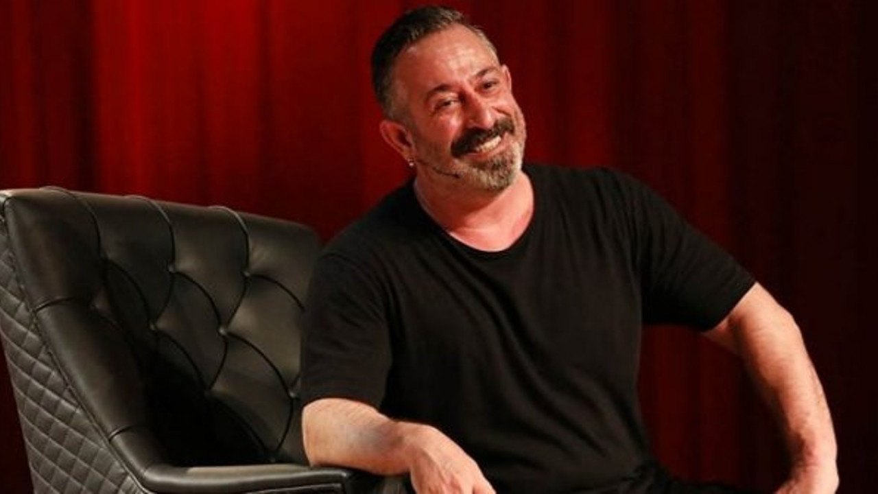 Cem Yılmaz’dan manidar paylaşım. 2020’ye böyle veda etti