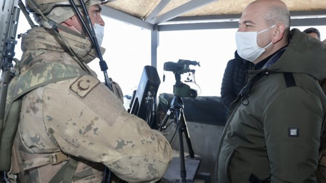 İçişleri Bakanı Süleyman Soylu üs bölgelerini gezdi