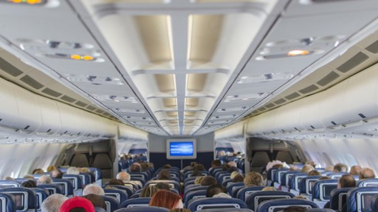 Tayland’da uçaklarda ikram düzenlemesi