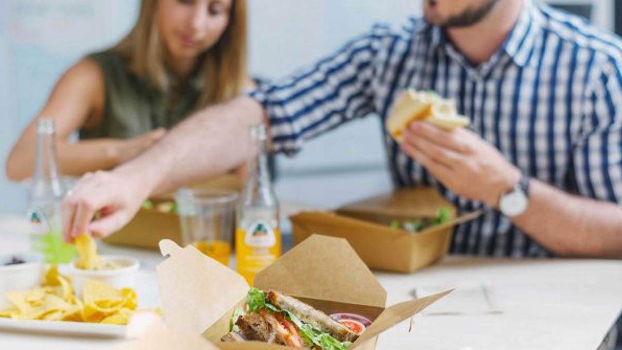 Yemek siparişi ile evimize giren davetsiz misafir. Binlercesi var