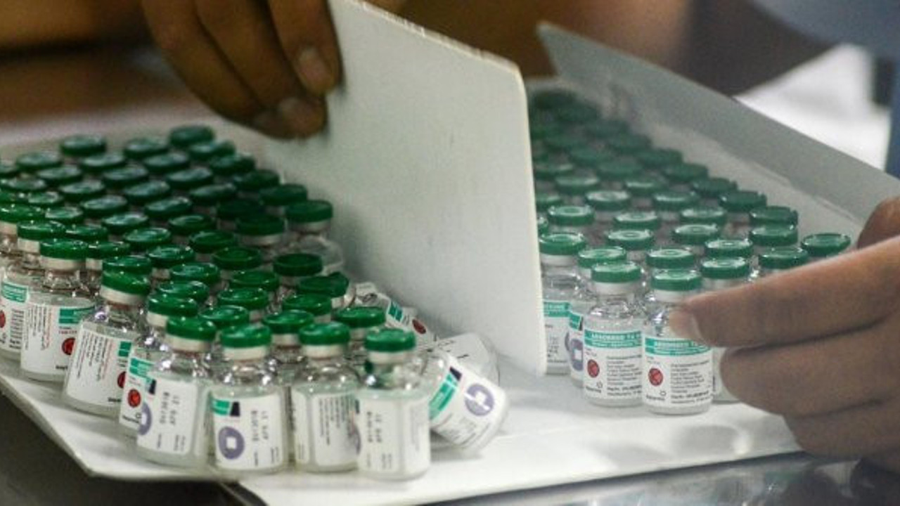 Endonezya’da 60 yaş üstüne korona aşısı yapılmayacak kesin karar alındı