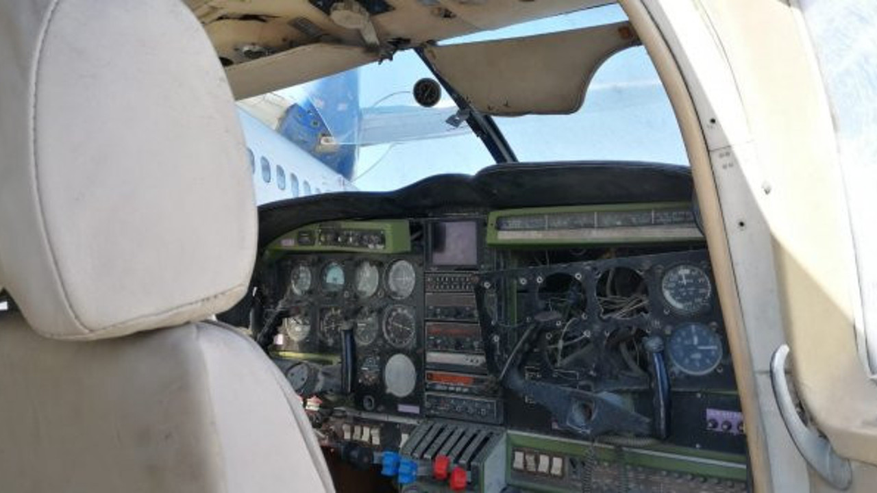 Atatürk Havalimanı'nda duruyorlar. Satılık uçak var alan var mı. En ucuzu 30 bin TL