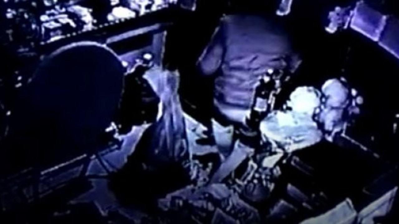 Tekirdağ'da büfeye çuvalla girdiler ne var ne yok alıp götürdüler