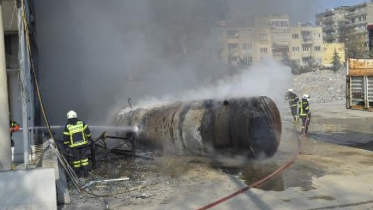 Adıyaman’da yakıt tankeri patladı