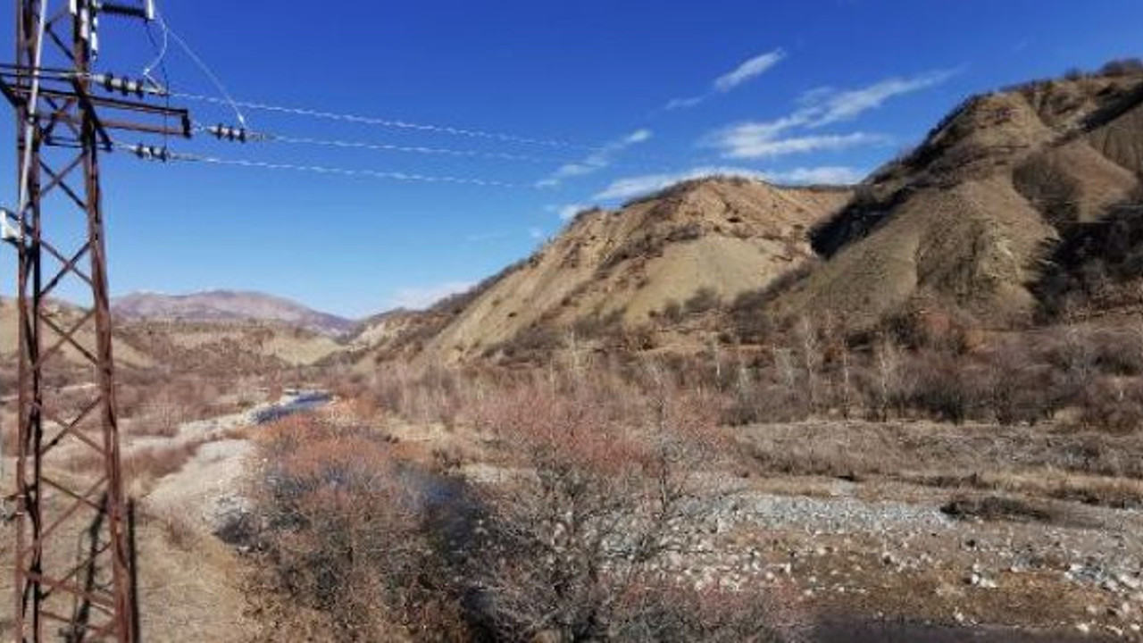 Tunceli'de yüzlercesi çırpına çırpına can verdi. Elektrikli katliam